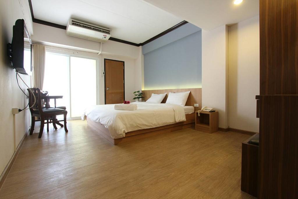 בנגקוק Beerapan Hotel חדר תמונה