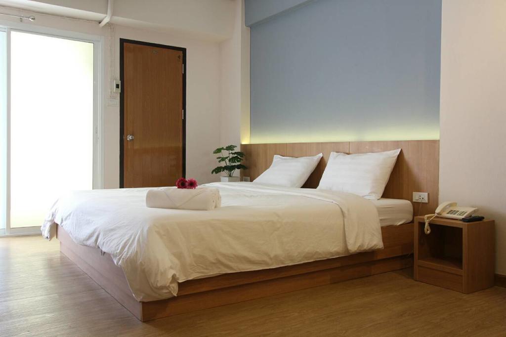בנגקוק Beerapan Hotel חדר תמונה